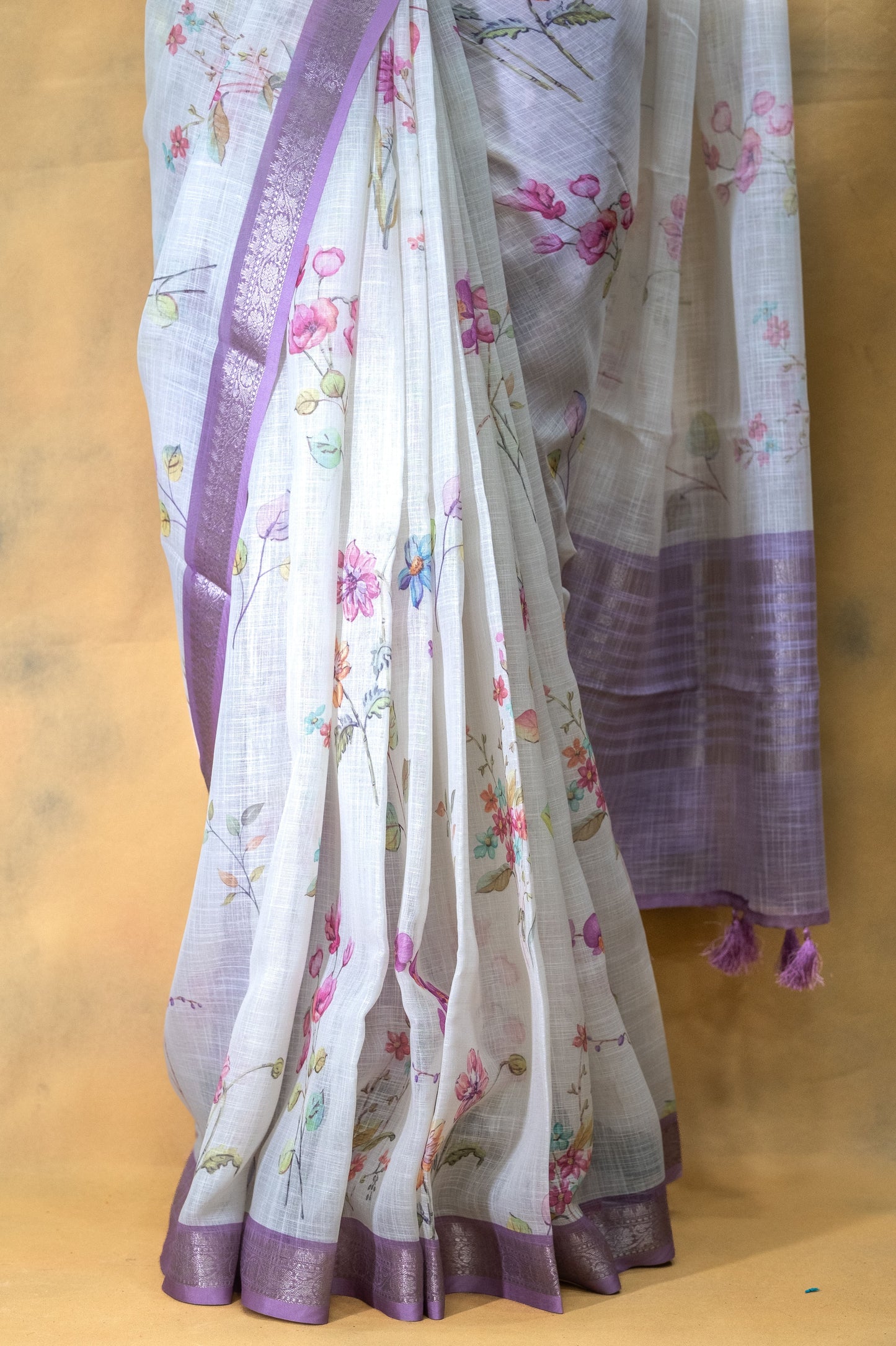 White Floral Linen Saree – Light, Airy & Elegantly Fresh