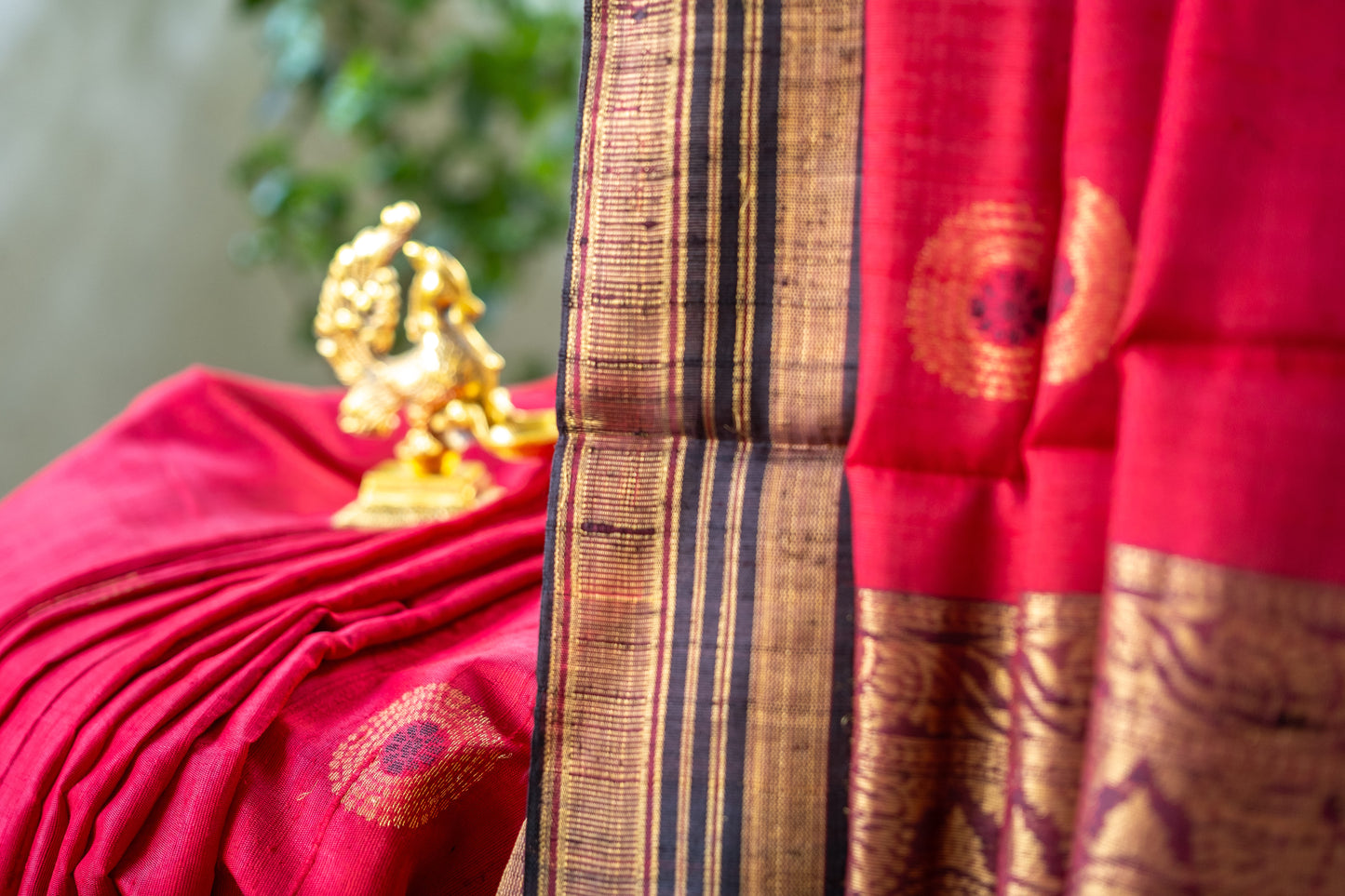 Classic Red Raw Silk Saree with Lustrous Finish