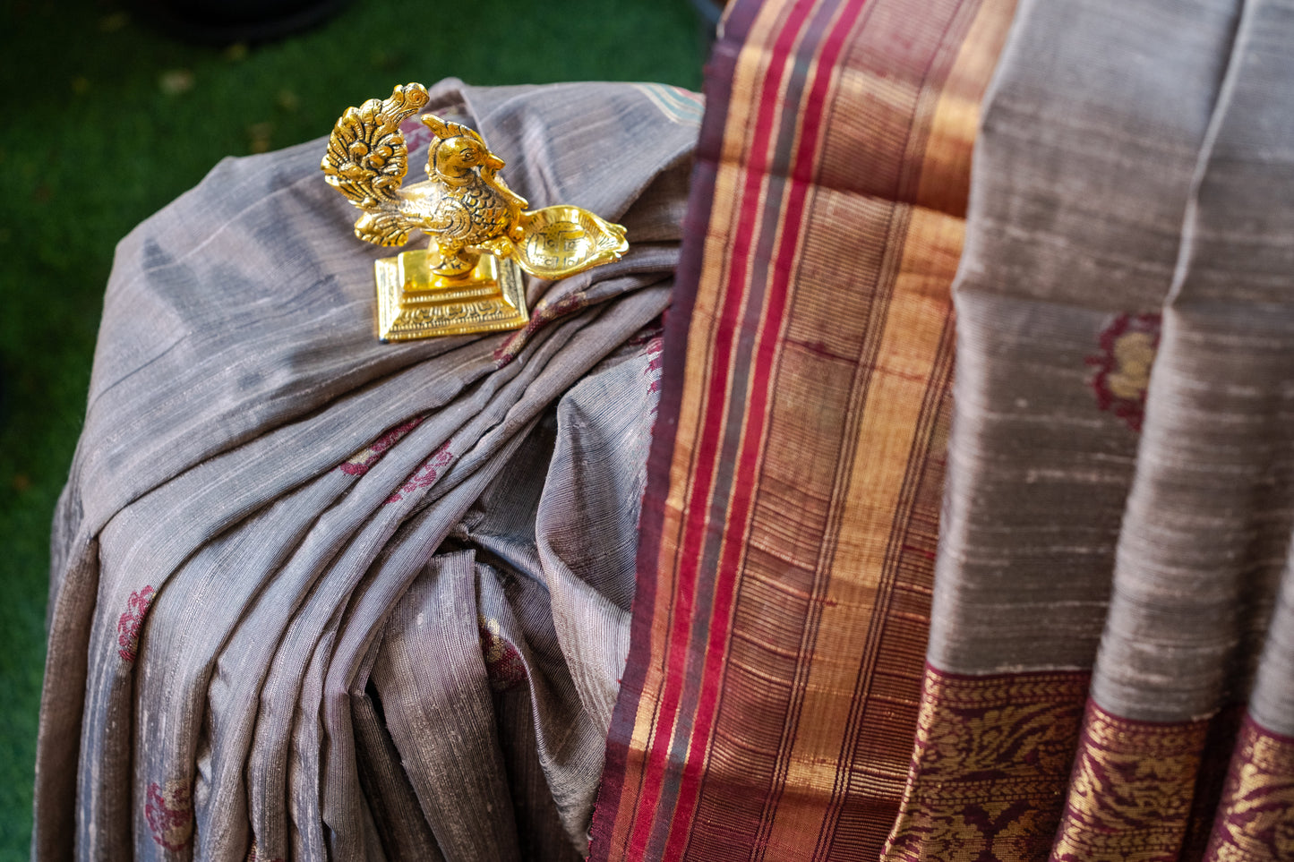 Classic Light Grey Raw Silk Saree with Lustrous Finish