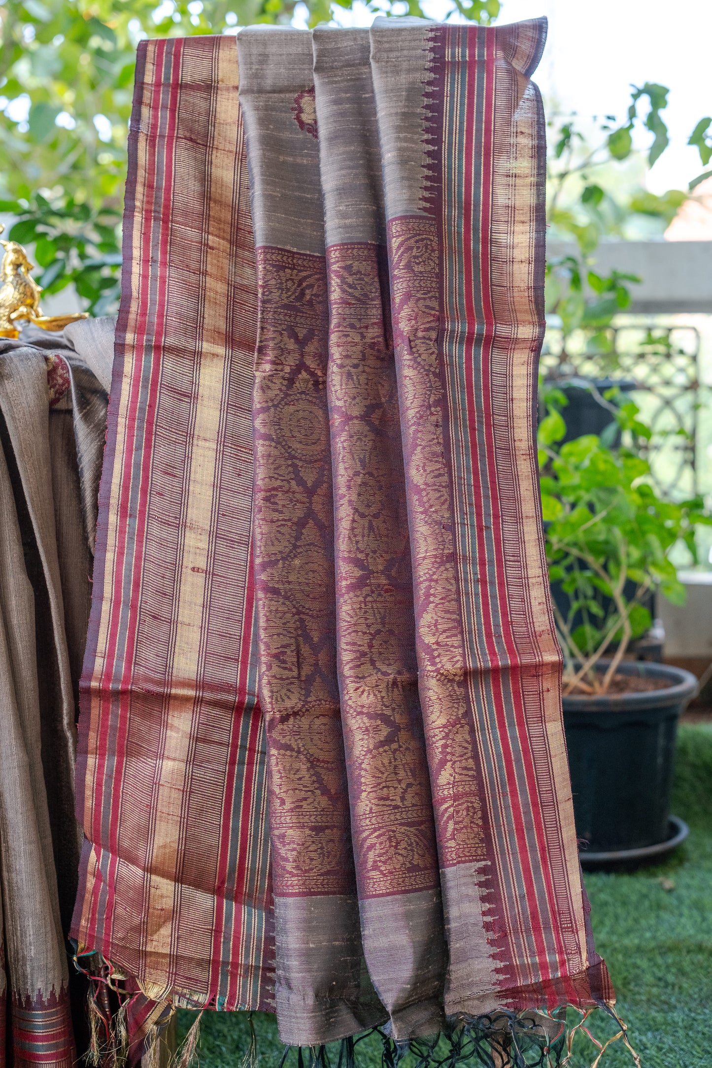 Classic Light Grey Raw Silk Saree with Lustrous Finish