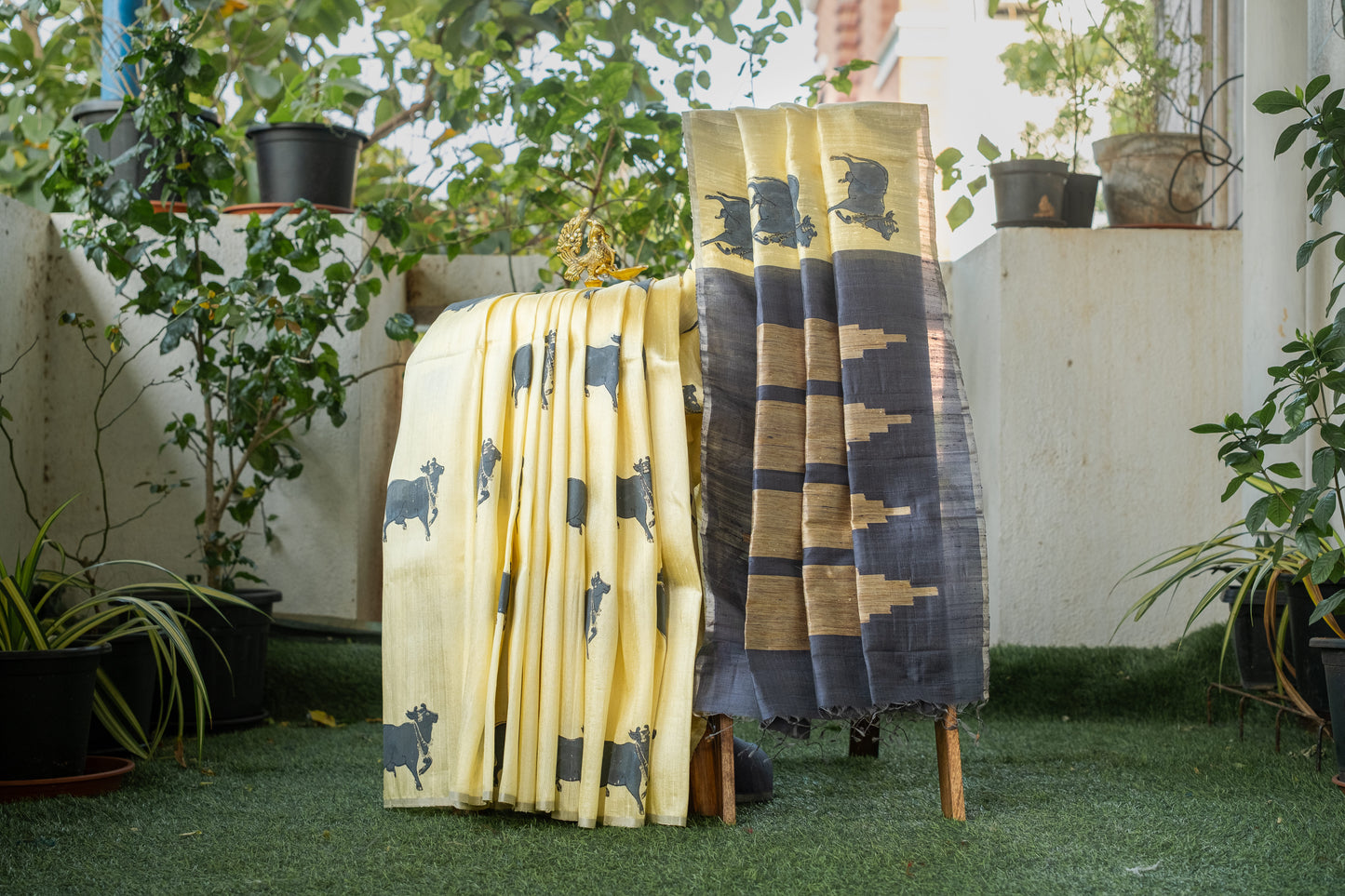 Classic Light Yellow Raw Silk Saree with Lustrous Finish
