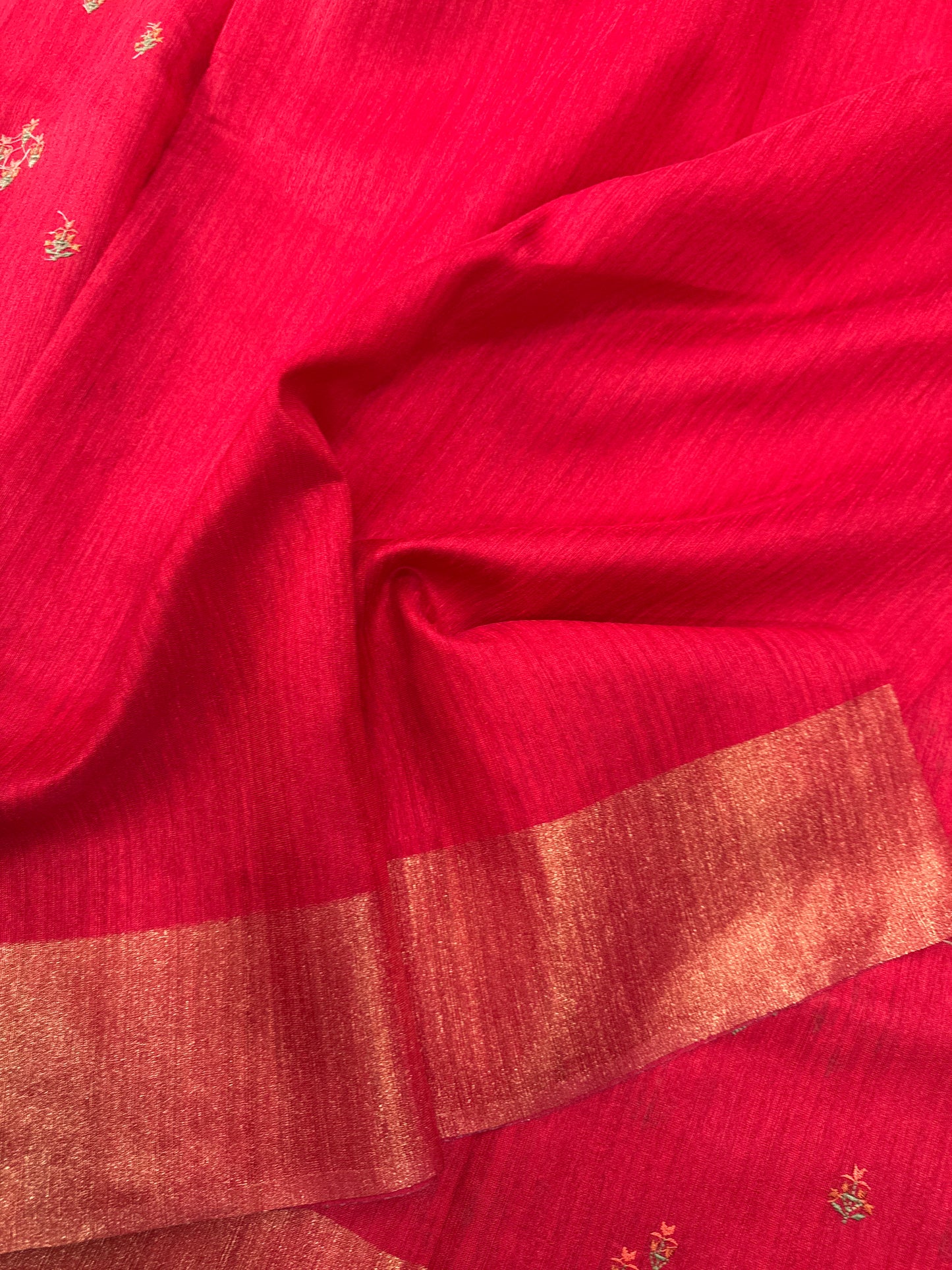 Red Linen Saree